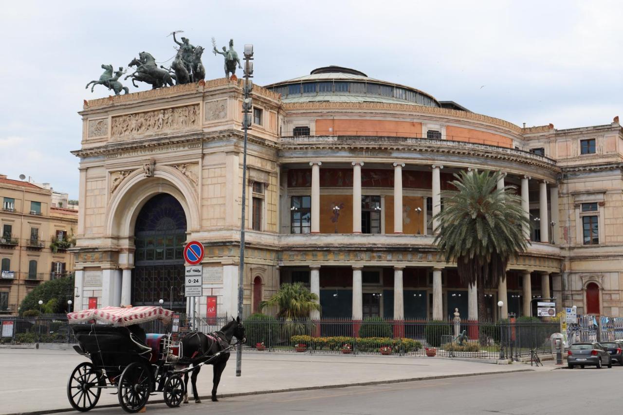 Casa De Paoli - Vista Mare Arenella, Palermo Con Parcheggio Privato Apartment Exterior photo